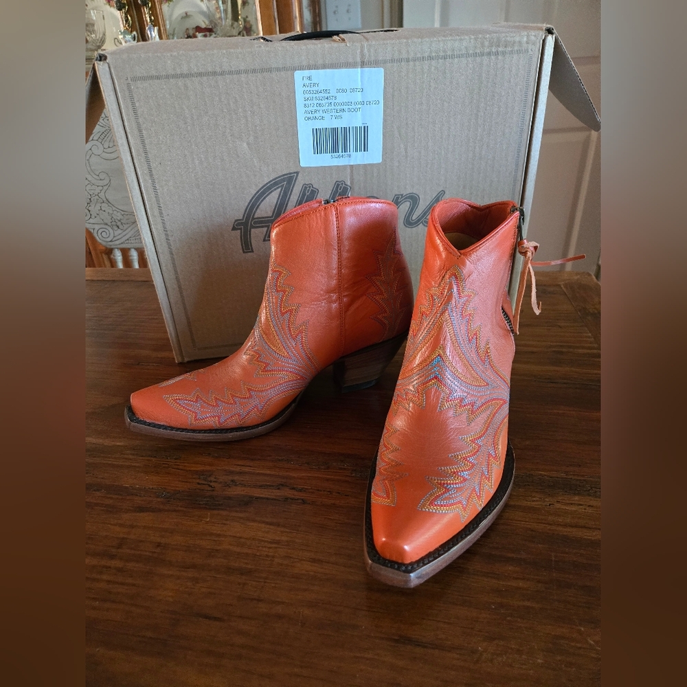 FREE PEOPLE ALLENS AVERY TANGERINE BOOTS 7 NIB